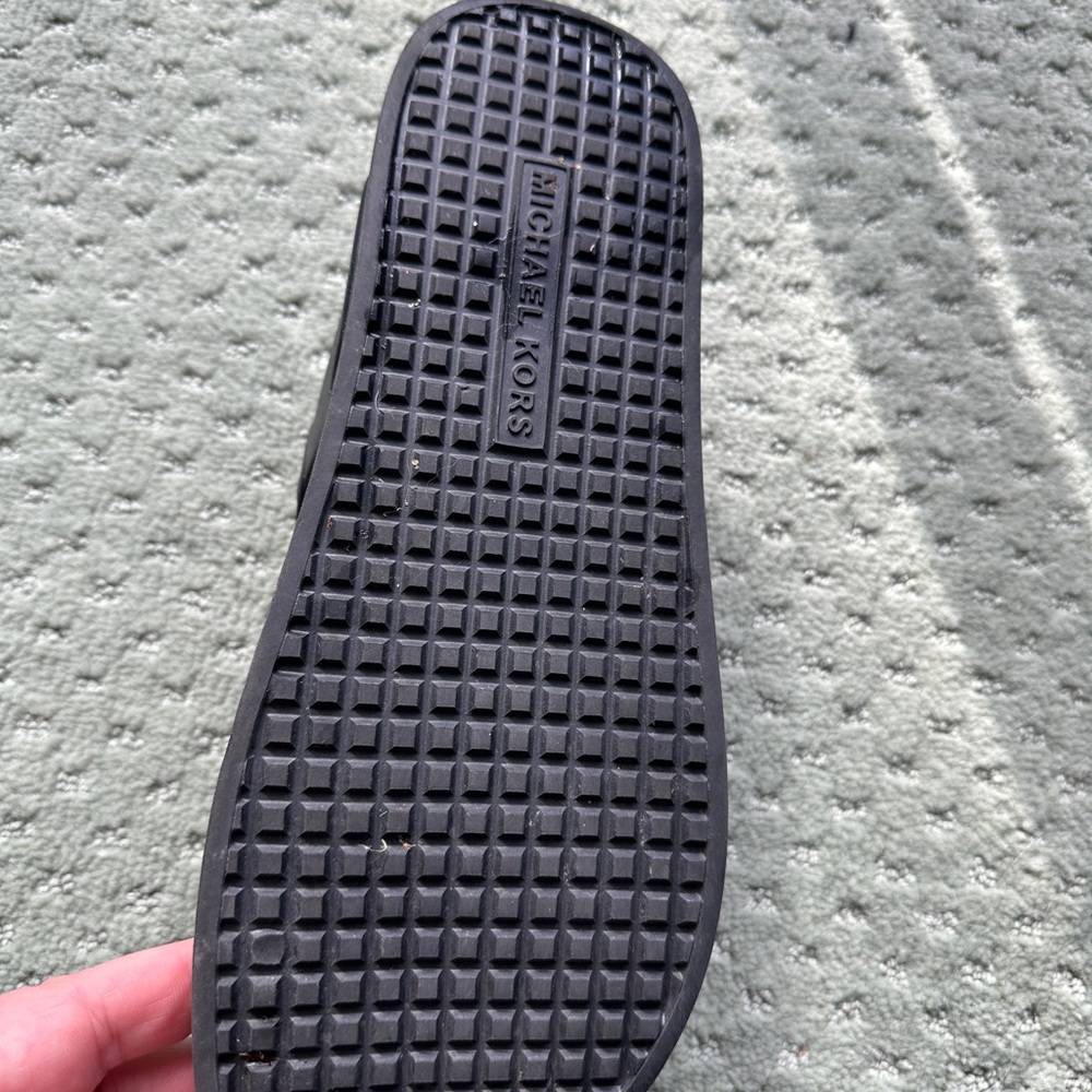 Michael Kors Black Flip Flops with Gold Emblem 11 - Picture 7 of 7
